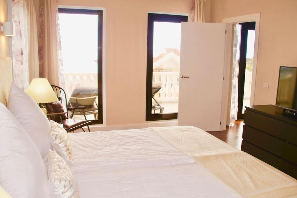 Villa Vista Bella Costa Adeje In Ruhiger Villengegend Mit Meerblick מראה חיצוני תמונה