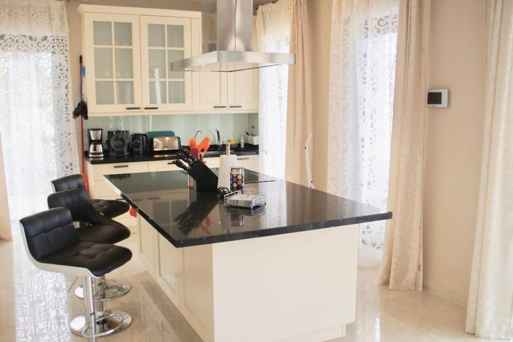 Villa Vista Bella Costa Adeje In Ruhiger Villengegend Mit Meerblick מראה חיצוני תמונה
